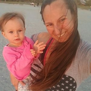 Meet your Posher, Daniela